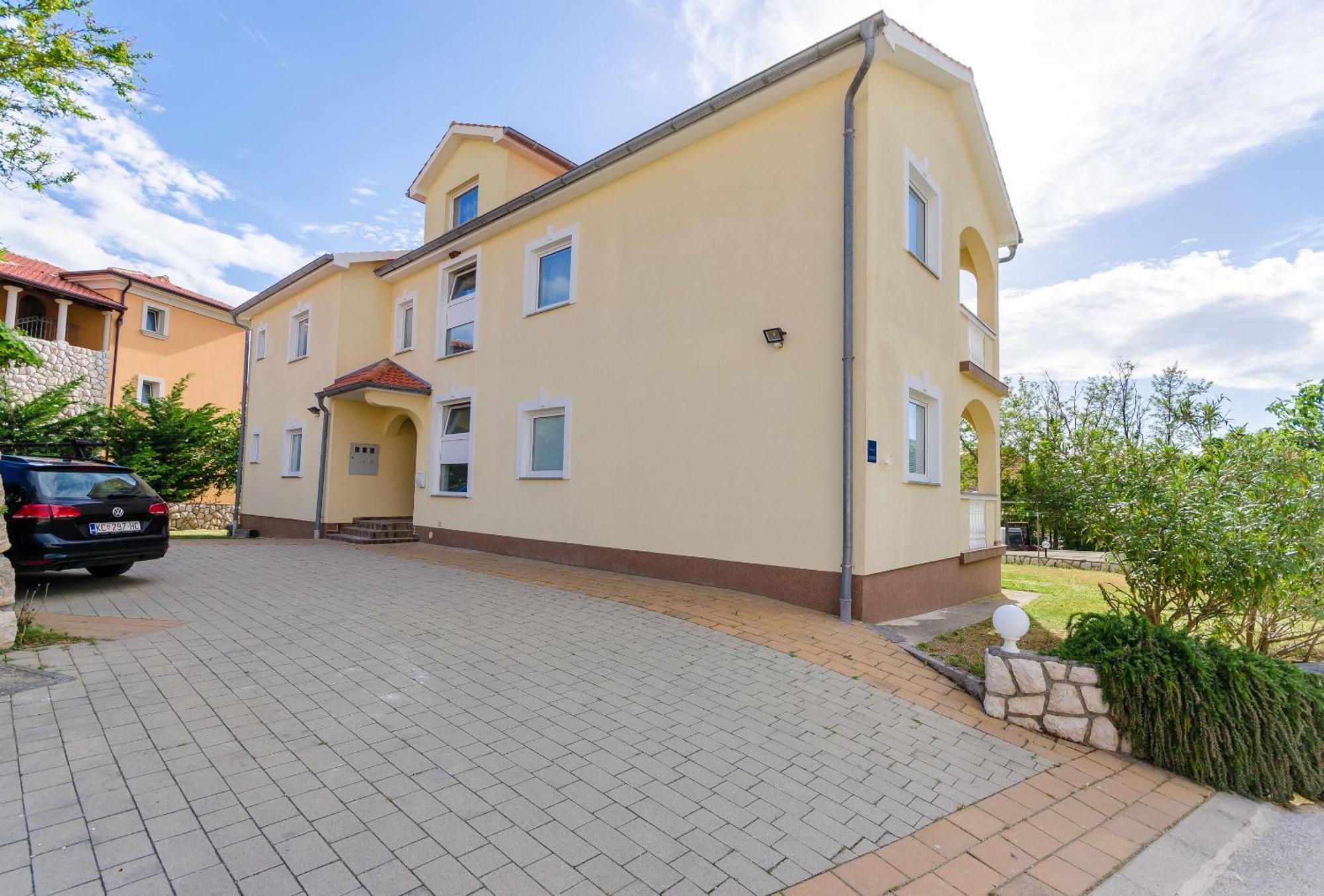 Apartments Alex Lopar Exterior photo
